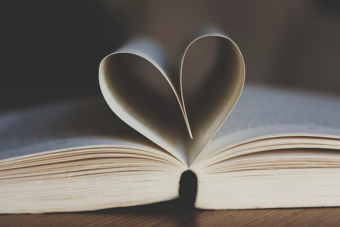Buon compleanno biblioteca! Buon compleanno biblioteca!