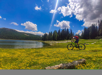 Stage e-bike + escursione sulle sponde del Lago Palù e degustazione in alpeggio