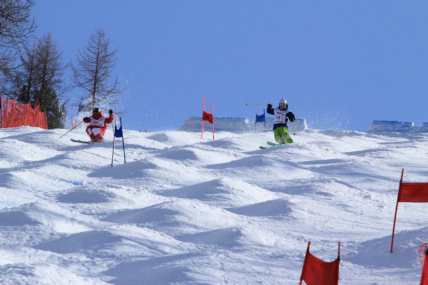 Moguls competition at the Palù park in Valmalenco