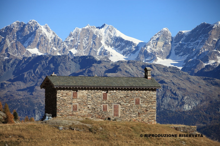 1. Torre di Santa Maria - Rifugio Bosio